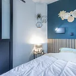 Cap Esterel - Piscine Appartement *