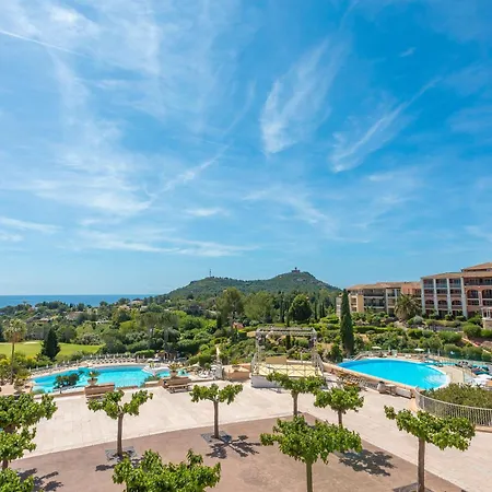 Cap Esterel - Piscine Apartment *